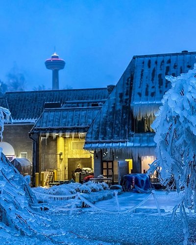 Power Station, Skylon Tower with Niagara Takes flight Winter Walking Tour